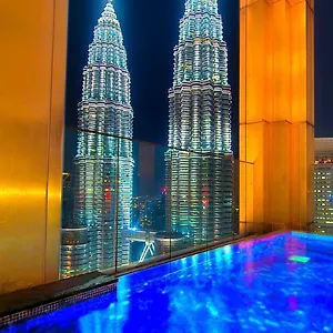 crown-suites-tropicana-klcc-city-center.hotelkualalumpur.net/